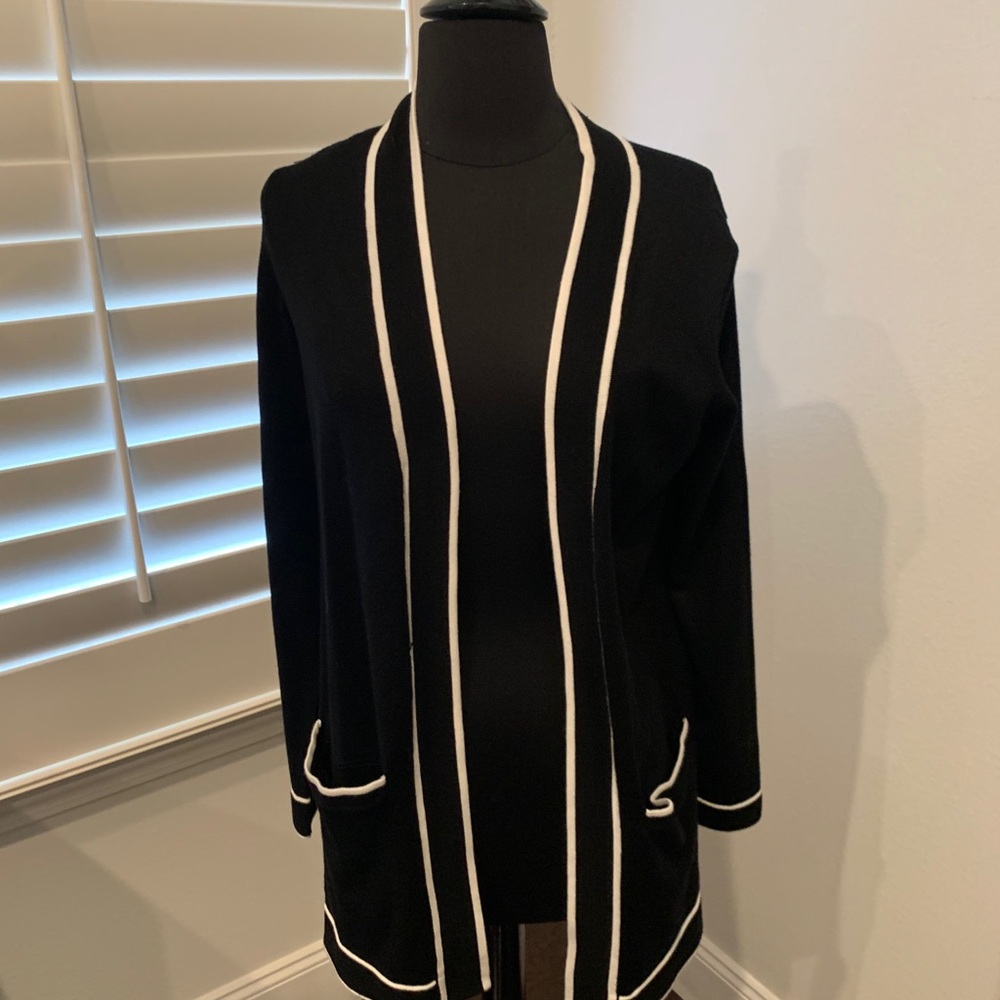 Long sleeve business sweater size Small